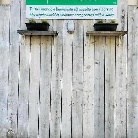 Via Padova 165 호텔 밀라노 외부 사진