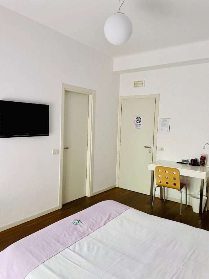Via Padova 165 호텔 밀라노 외부 사진